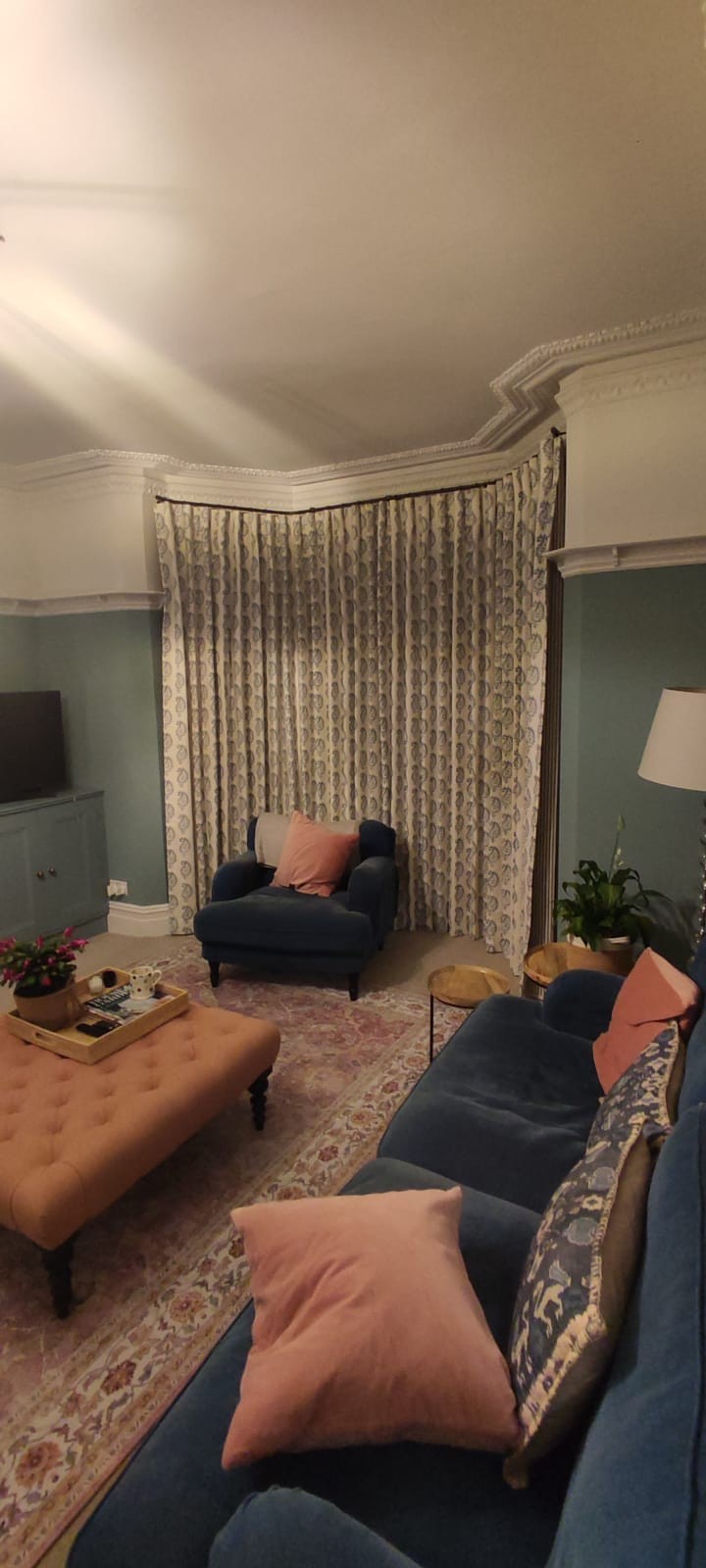 Curtains showcase image 11