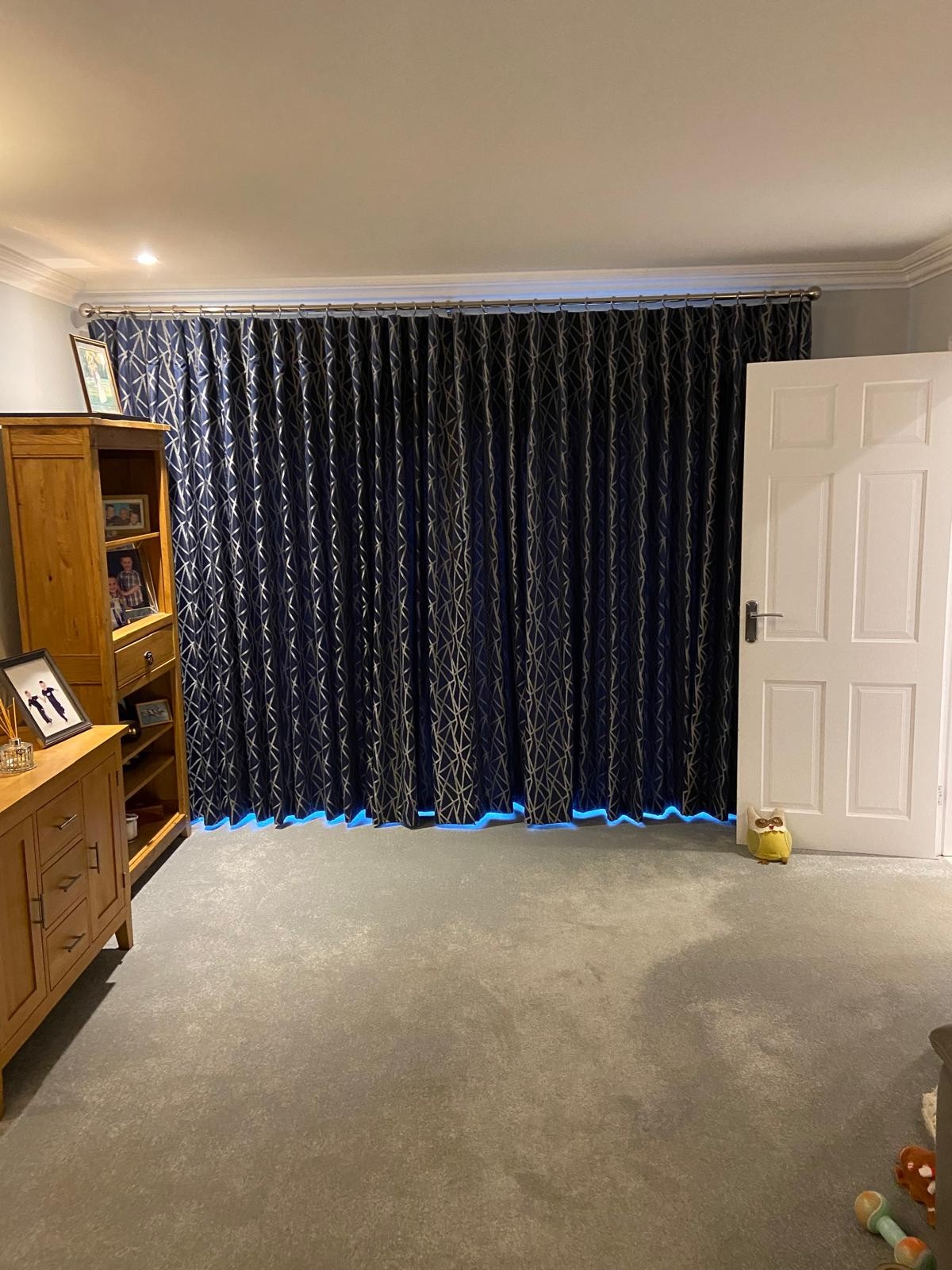 Curtains showcase image 16